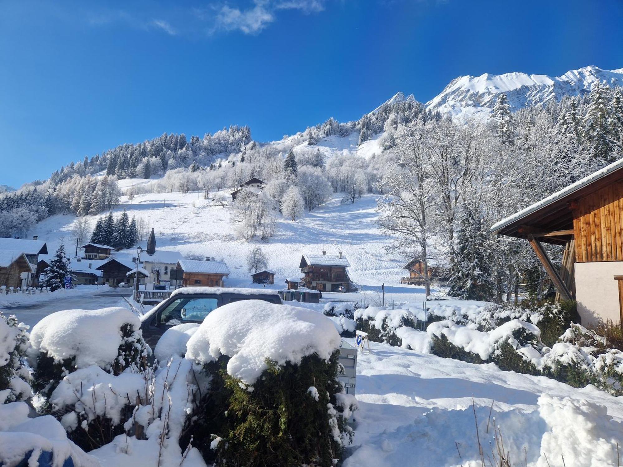 La Duchere 6 Personnes Le Plan La Giettaz Exterior photo